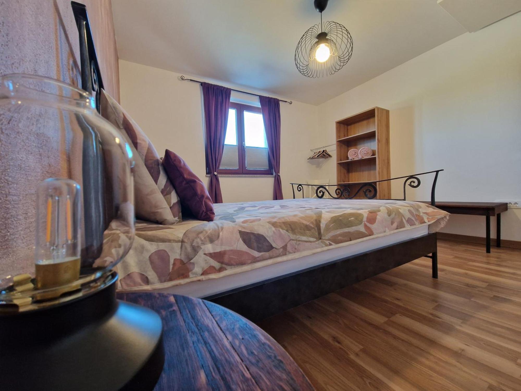 Wine & Apartment Vinales Capodistria Esterno foto